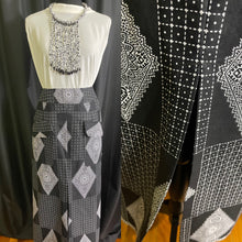 Load image into Gallery viewer, Handkerchief Long Print Skirt