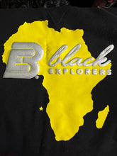 Load image into Gallery viewer, Black Explorers on the Continent Color Design Long Sleeve T-Shirt
